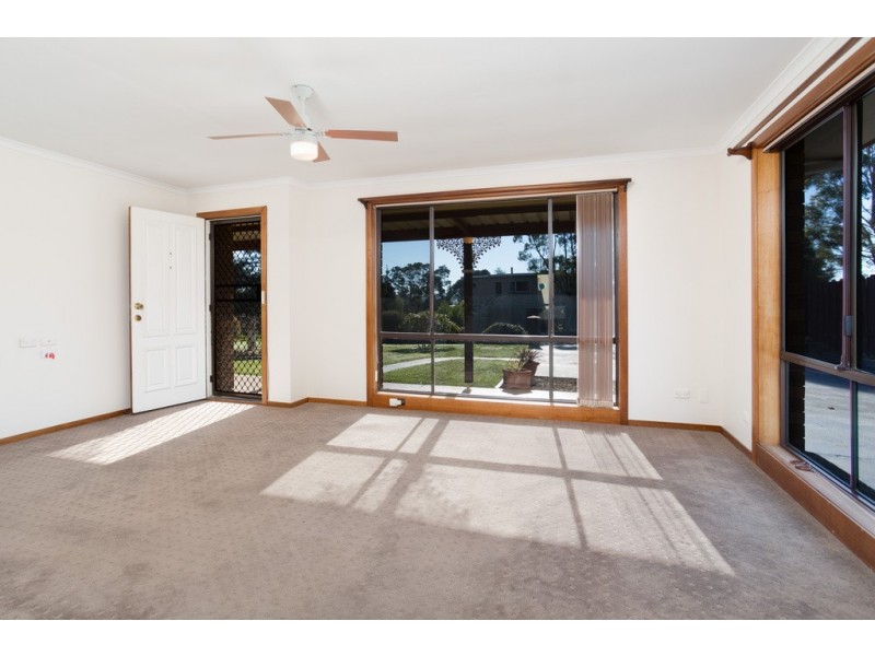 21 Ernest Street, Beauty Point TAS 7270