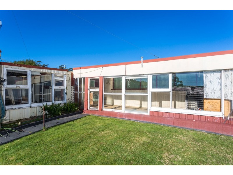 21 Ernest Street, Beauty Point TAS 7270