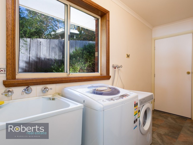 19 Delamere Cres, Trevallyn TAS 7250