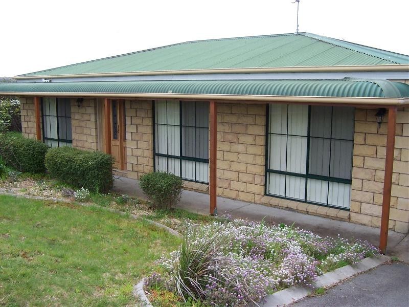 14 Garrett Street, Beauty Point TAS 7270