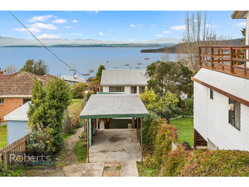 80a Robert Street, Beauty Point TAS 7270