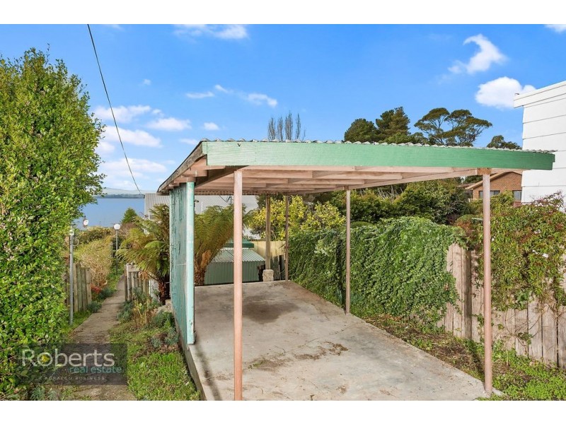 80a Robert Street, Beauty Point TAS 7270
