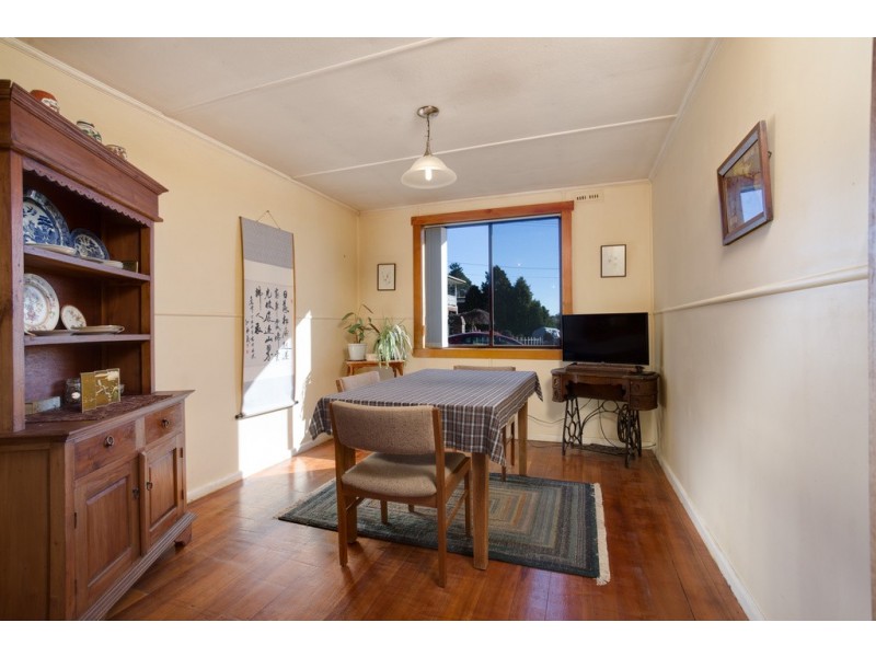 16 Brooklyn Street, Beaconsfield TAS 7270
