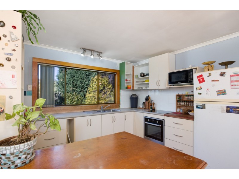16 Brooklyn Street, Beaconsfield TAS 7270