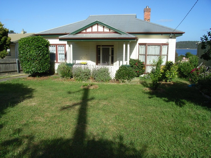 40 Flinders Street, Beauty Point TAS 7270