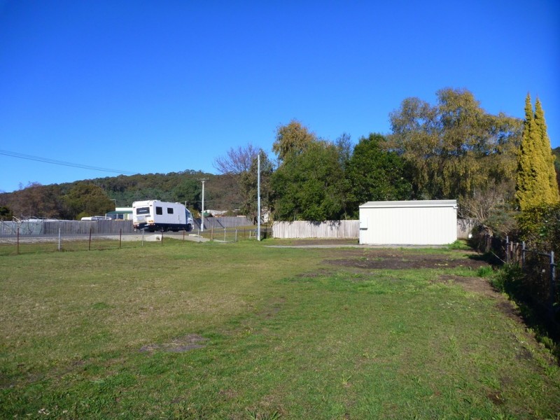69 Weld Street, Beaconsfield TAS 7270