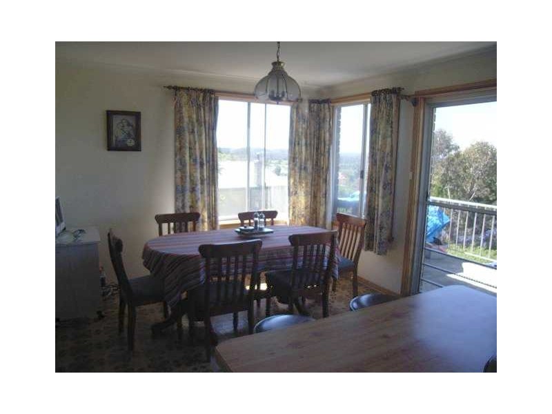 14 Brooklyn Street, Beaconsfield TAS 7270