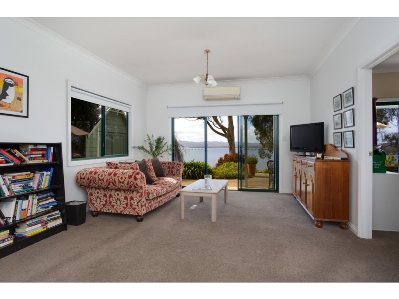118 Oxford Street, Beauty Point TAS 7270