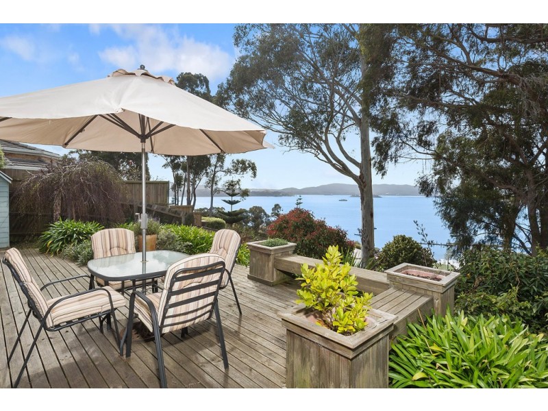 118 Oxford Street, Beauty Point TAS 7270