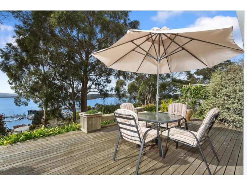118 Oxford Street, Beauty Point TAS 7270