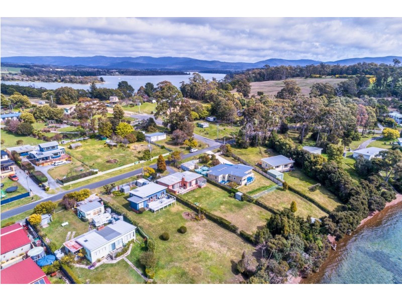 71 Sunset Blvd, Clarence Point TAS 7270
