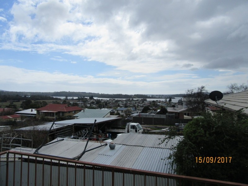 133 Charles Street, Beauty Point TAS 7270