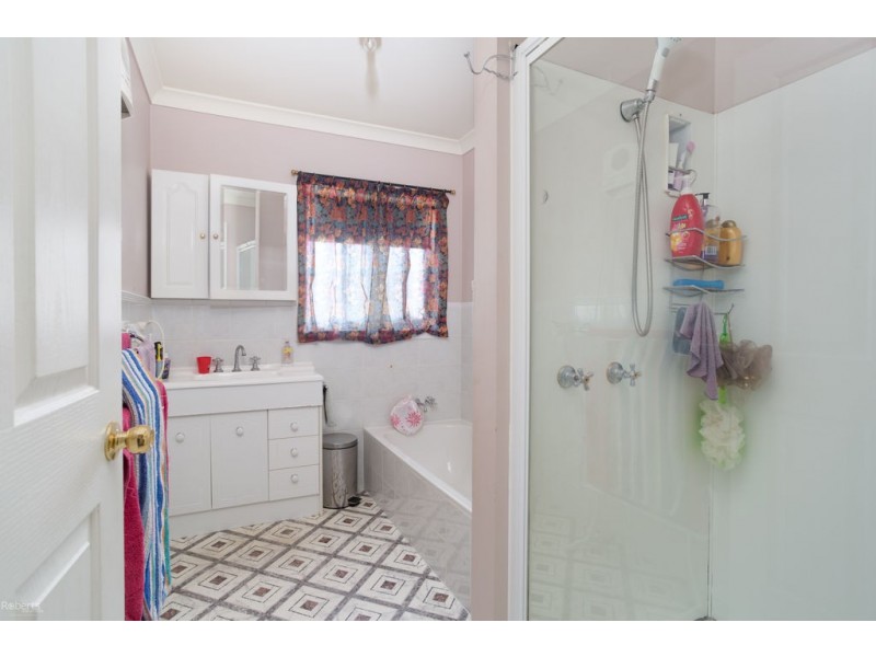 6 Greens Beach Road, Beaconsfield TAS 7270