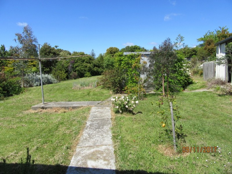 158 Charles Street, Beauty Point TAS 7270