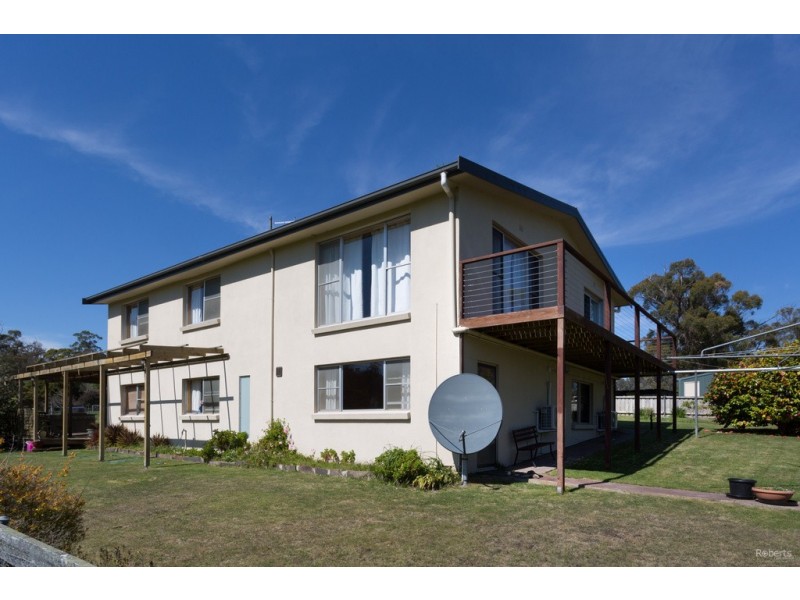 195 Los Angelos Road, Swan Bay TAS 7252