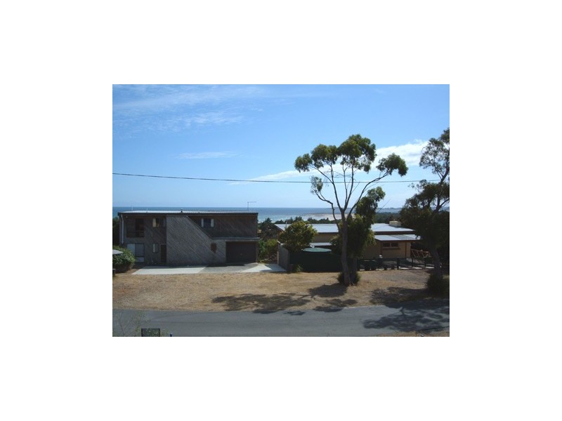 2/2 Tamar Crescent, Greens Beach TAS 7270