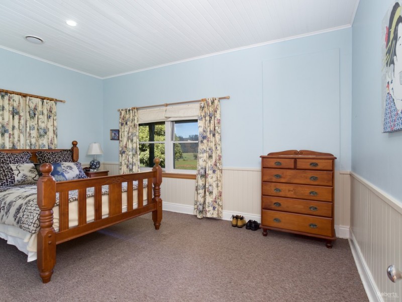 12 Quigleys Road, Holwell TAS 7275