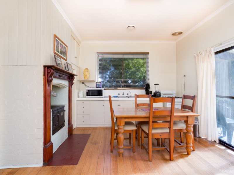 12 Quigleys Road, Holwell TAS 7275