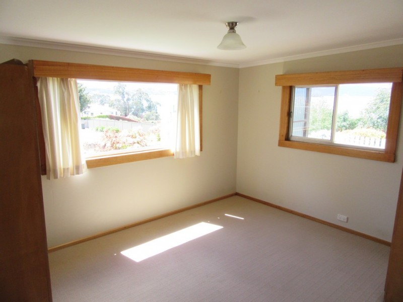 9 Clarke Street, Beauty Point TAS 7270