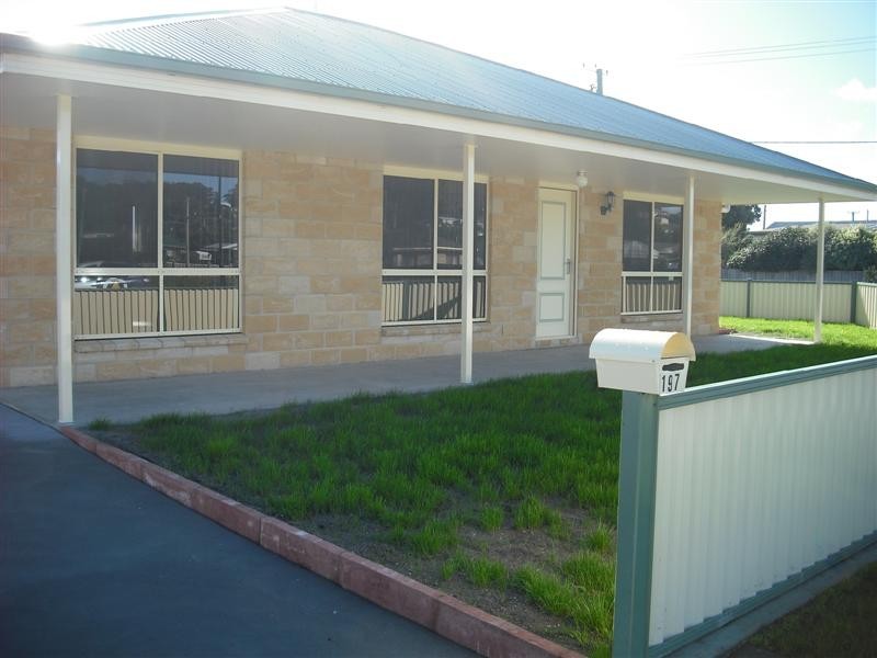 2/197 Mainwaring Street, Beauty Point TAS 7270