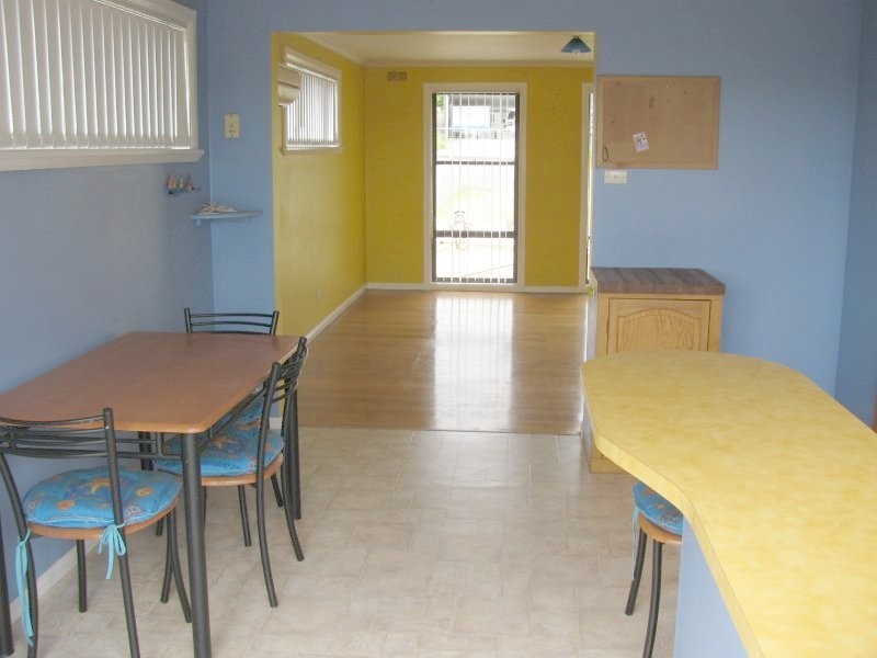 16 Ernest Street, Beauty Point TAS 7270