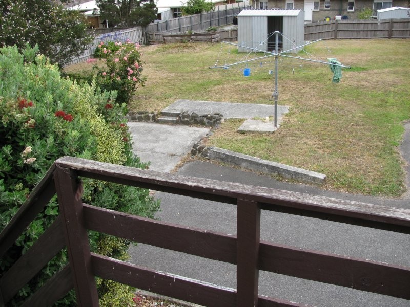 16 Ernest Street, Beauty Point TAS 7270