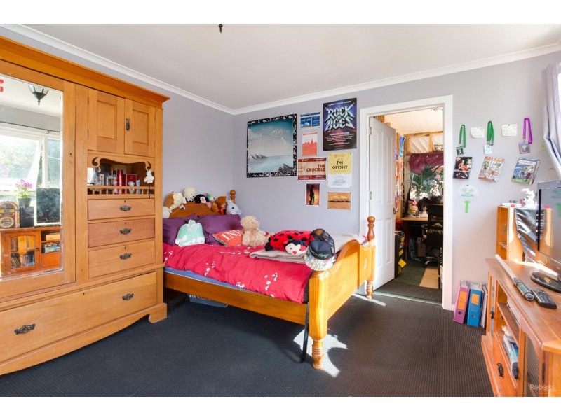 4 Cue Street, Youngtown TAS 7249