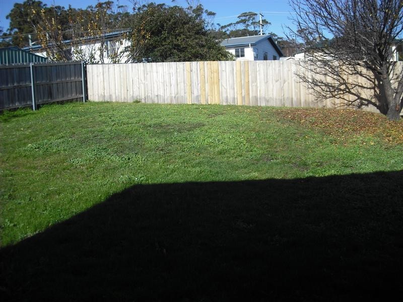 3 Ernest Street, Beauty Point TAS 7270