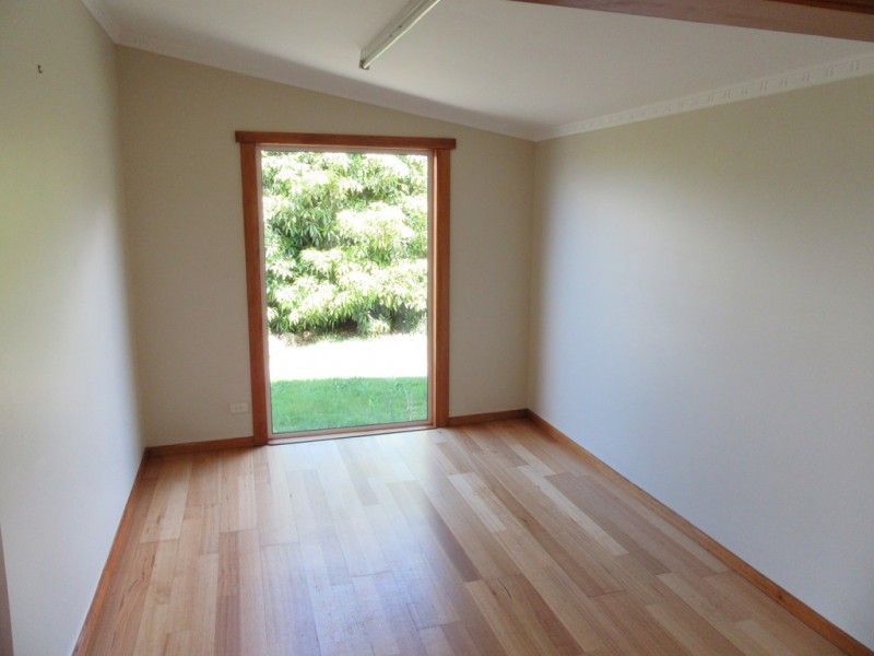 9 Clarke Street, Beauty Point TAS 7270