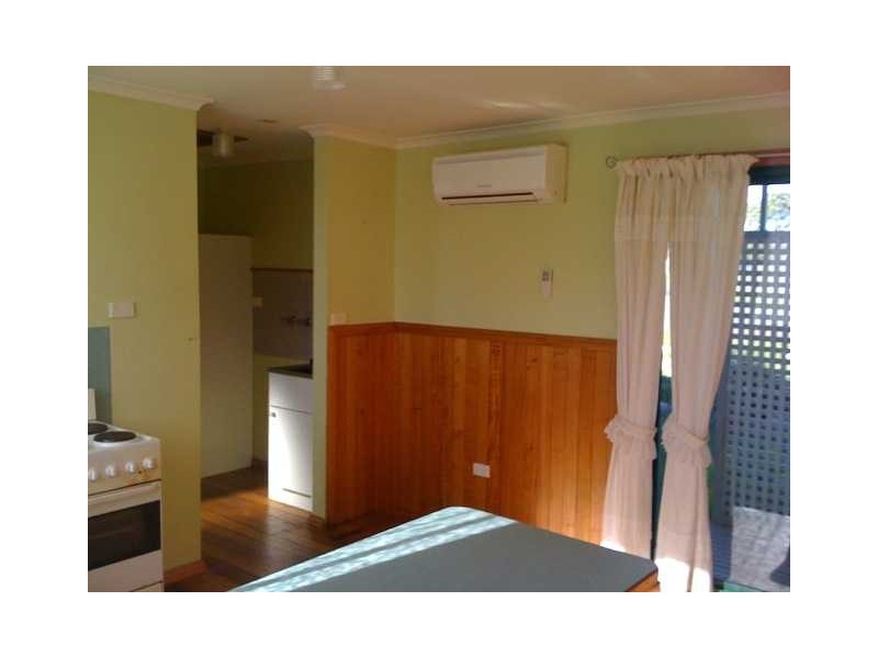 12 Crowther St, Beaconsfield TAS 7270