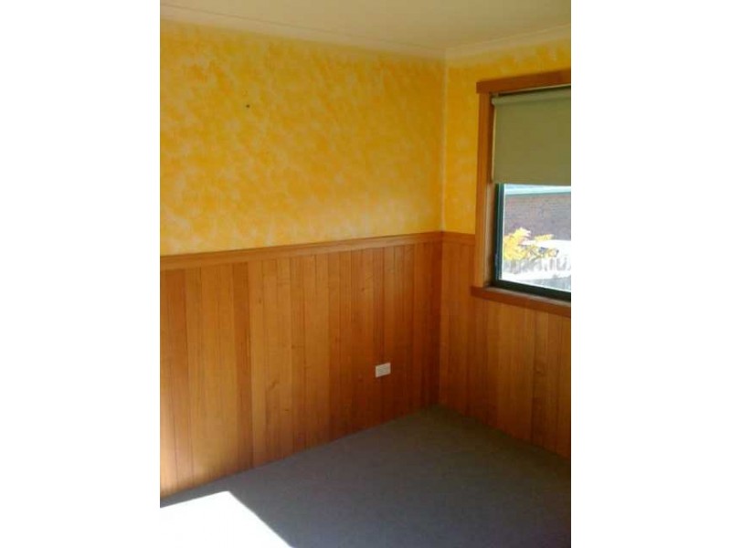 12 Crowther St, Beaconsfield TAS 7270