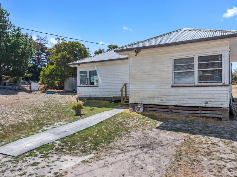 357 Clarence Point Road, Clarence Point TAS 7270