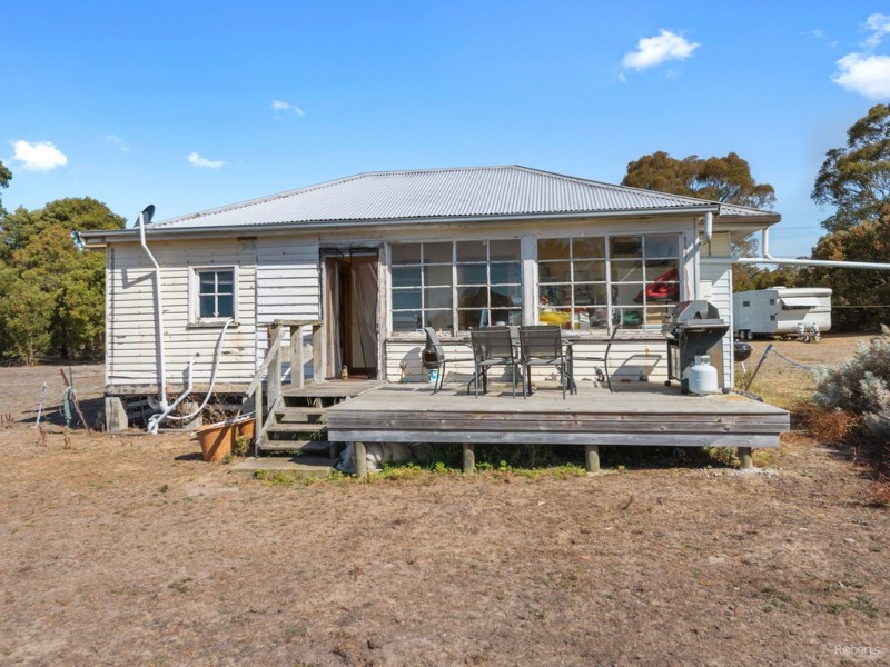 357 Clarence Point Road, Clarence Point TAS 7270