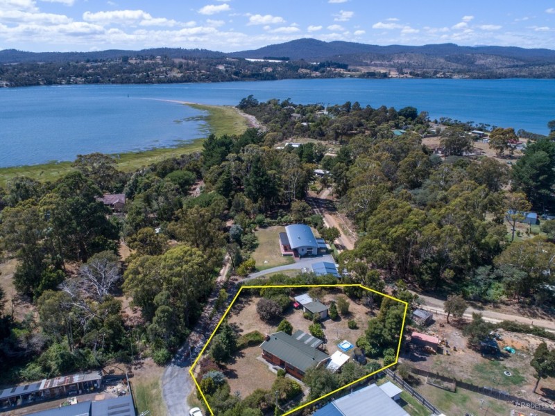 178 Paper Beach Road, Swan Point TAS 7275