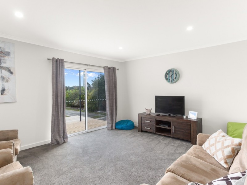 19 West Arm Road, Beauty Point TAS 7270