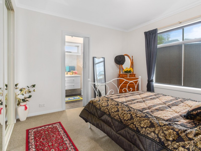 77 Sunset Boulevard, Clarence Point TAS 7270