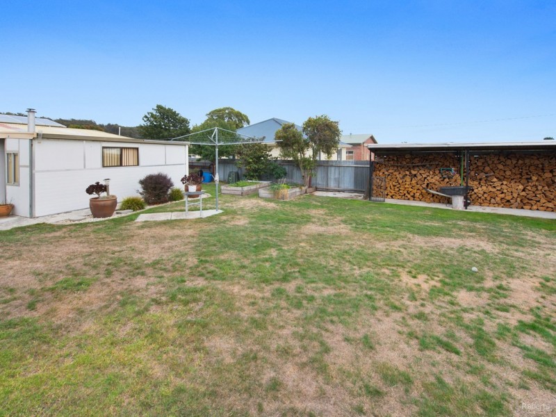28 Grubb Street, Beaconsfield TAS 7270