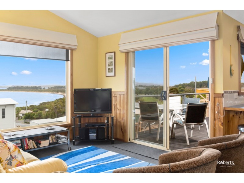 14 Top Road, Greens Beach TAS 7270