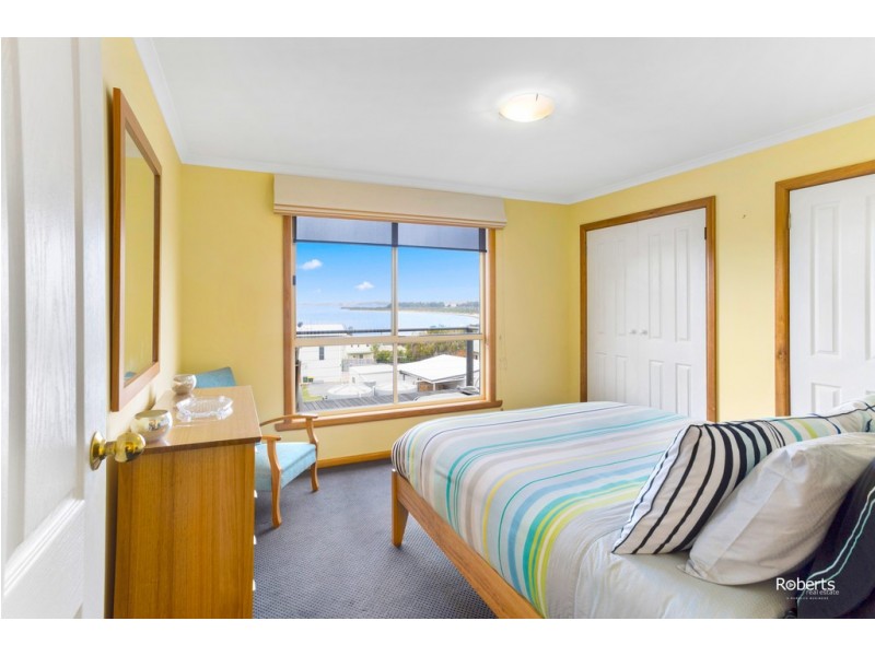 14 Top Road, Greens Beach TAS 7270