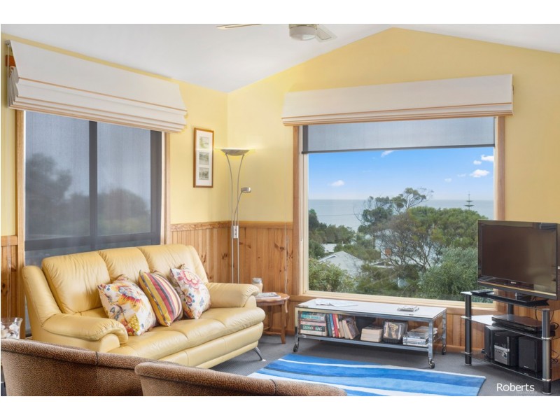 14 Top Road, Greens Beach TAS 7270