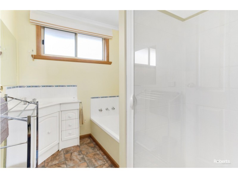 14 Top Road, Greens Beach TAS 7270