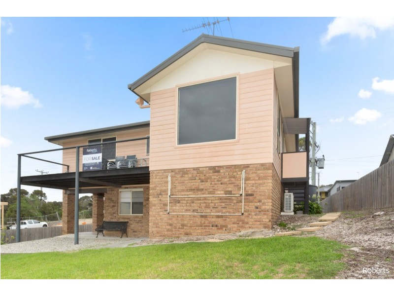 14 Top Road, Greens Beach TAS 7270