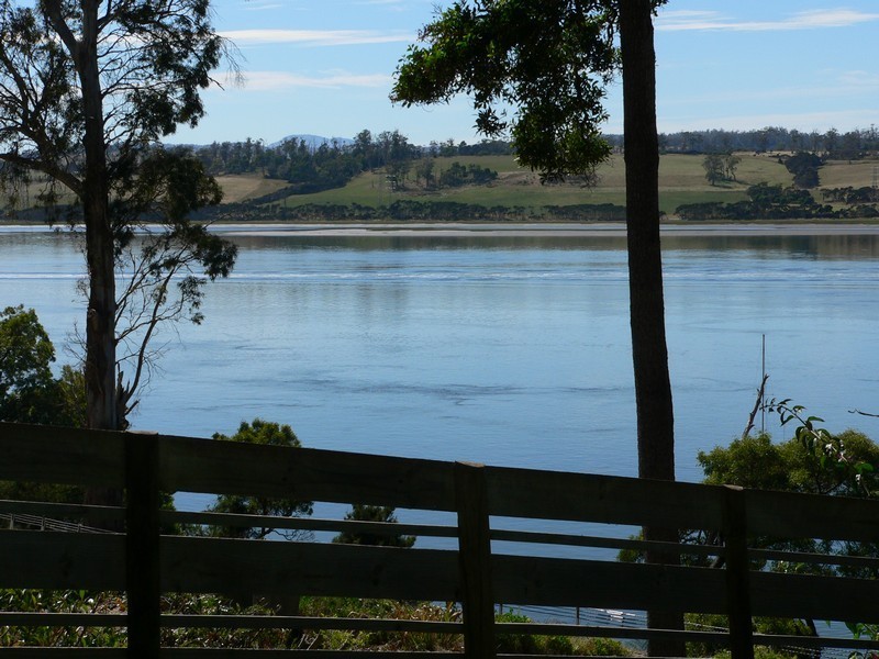 81 Camms Road, Kayena TAS 7270