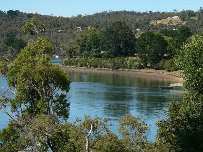 81 Camms Road, Kayena TAS 7270