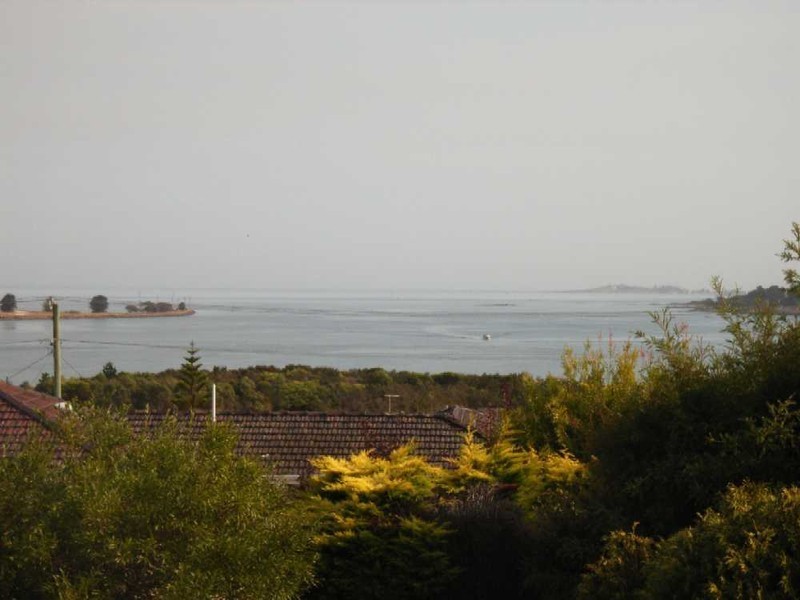 18 Lawrence Street, George Town TAS 7253