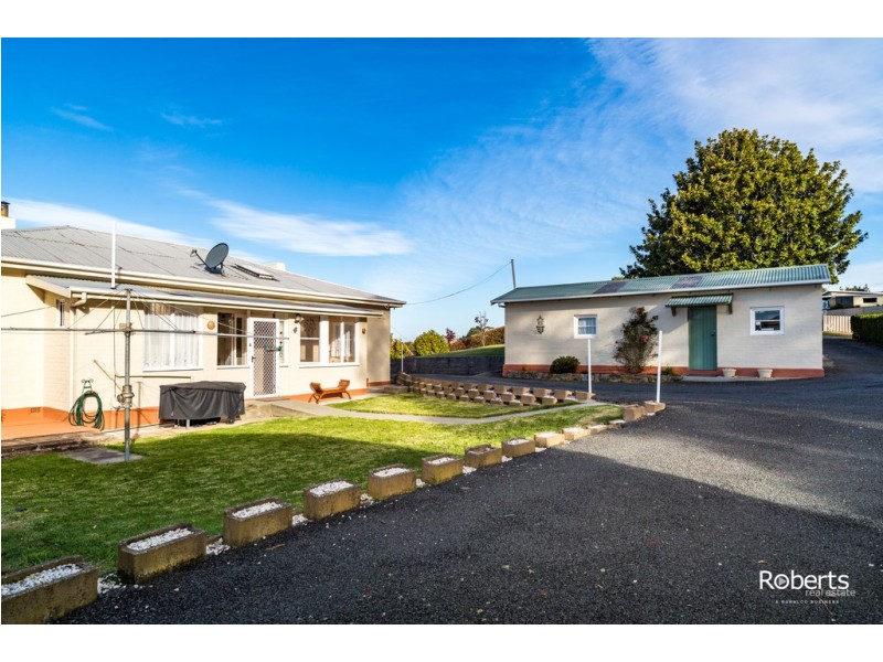4 Crozier Street, Beauty Point TAS 7270