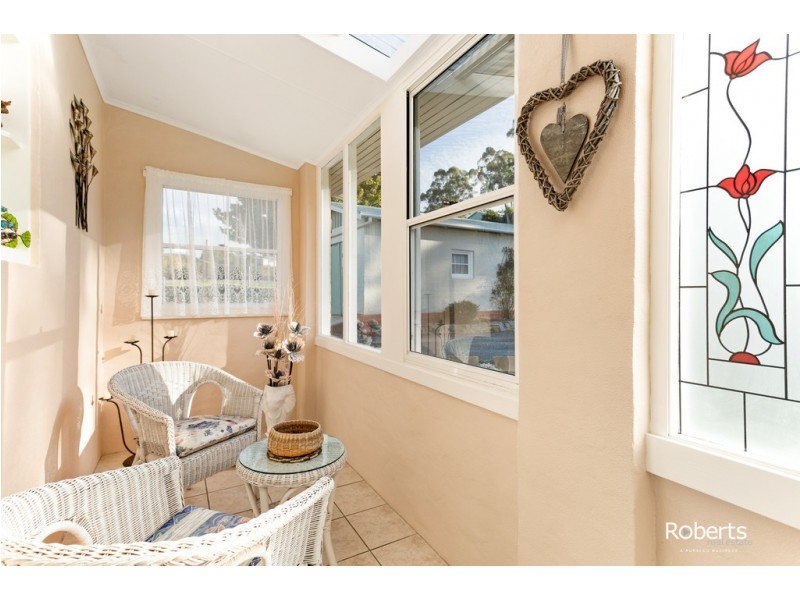 4 Crozier Street, Beauty Point TAS 7270