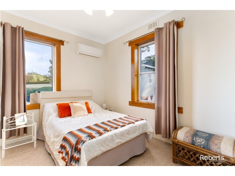 4 Crozier Street, Beauty Point TAS 7270
