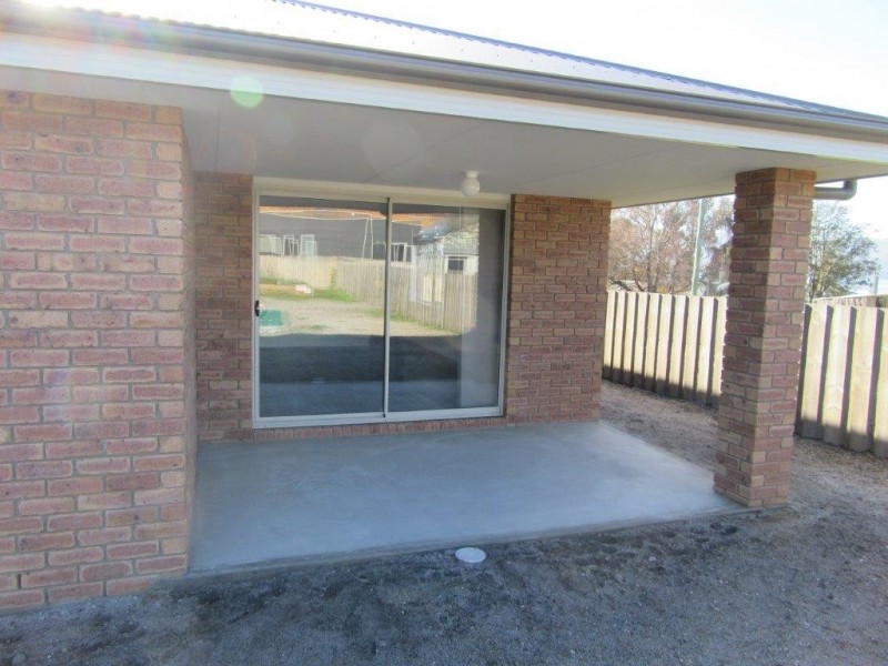 5 Taroona Street, Gravelly Beach TAS 7276