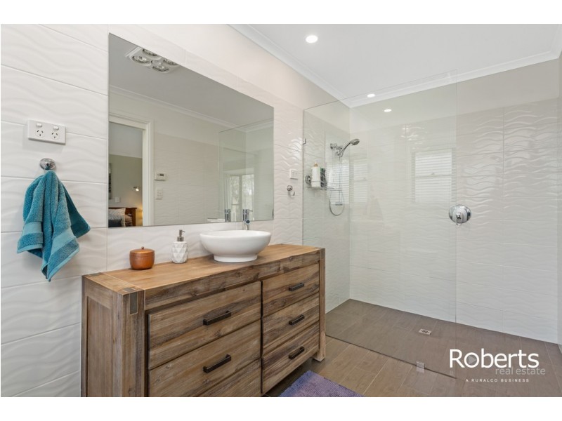 225 Valley Road, Sidmouth TAS 7270